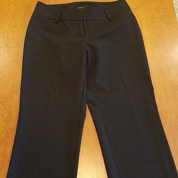 Black dress pants. - Picture 1 of 3